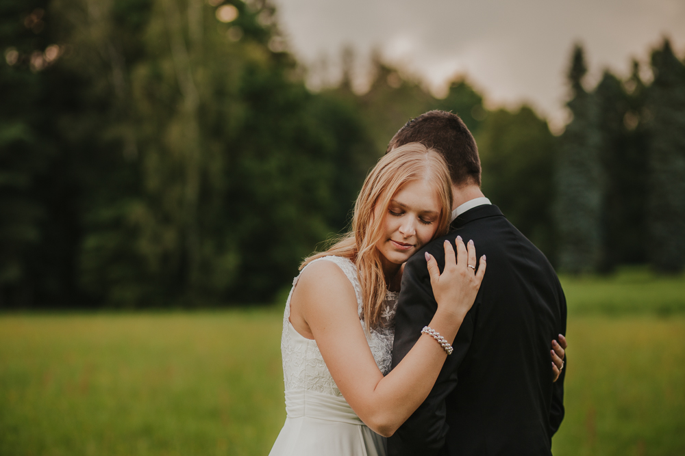 Agnieszka i Tomek – zdjęcia plenerowe - fotograf ślubny Białystok Łomża Podlasie - Kamil Rumiński fotografia ślubna - fotograf ślubny Białystok Łomża