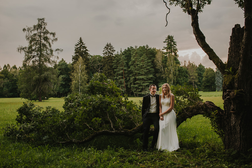 Agnieszka i Tomek – zdjęcia plenerowe - fotograf ślubny Białystok Łomża Podlasie - Kamil Rumiński fotografia ślubna - fotograf ślubny Białystok Łomża