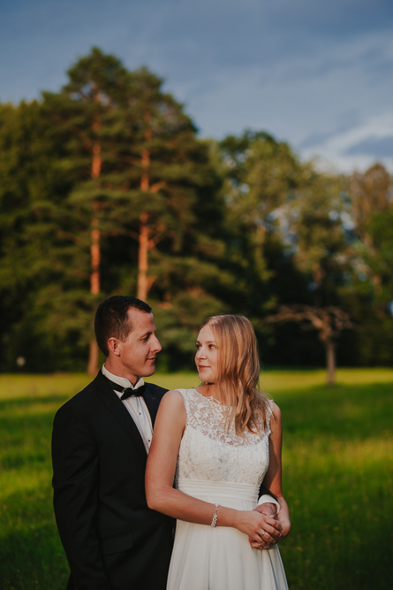 Agnieszka i Tomek – zdjęcia plenerowe - fotograf ślubny Białystok Łomża Podlasie - Kamil Rumiński fotografia ślubna - fotograf ślubny Białystok Łomża