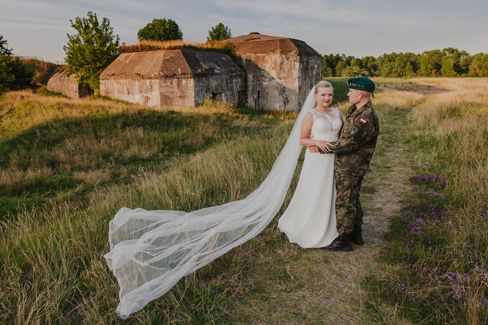 Magda i Krzysiek – wyjątkowy plener - fotograf ślubny Białystok Łomża Podlasie - Kamil Rumiński fotografia ślubna - fotograf ślubny Białystok Łomża