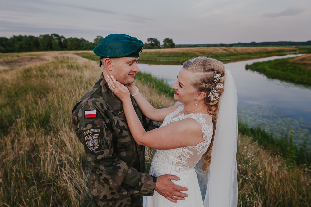 Magda i Krzysiek – wyjątkowy plener - fotograf ślubny Białystok Łomża Podlasie - Kamil Rumiński fotografia ślubna - fotograf ślubny Białystok Łomża