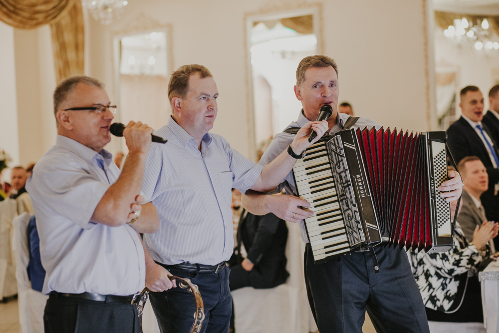 Paulina i Marcin – uroczystość prawosławna - fotograf ślubny Białystok Łomża Podlasie - Kamil Rumiński fotografia ślubna - fotograf ślubny Białystok Łomża