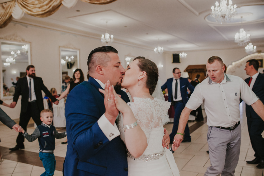 Paulina i Marcin – uroczystość prawosławna - fotograf ślubny Białystok Łomża Podlasie - Kamil Rumiński fotografia ślubna - fotograf ślubny Białystok Łomża