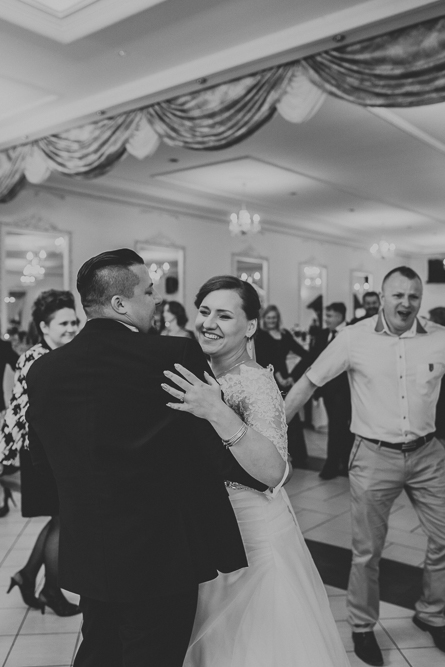 Paulina i Marcin – uroczystość prawosławna - fotograf ślubny Białystok Łomża Podlasie - Kamil Rumiński fotografia ślubna - fotograf ślubny Białystok Łomża