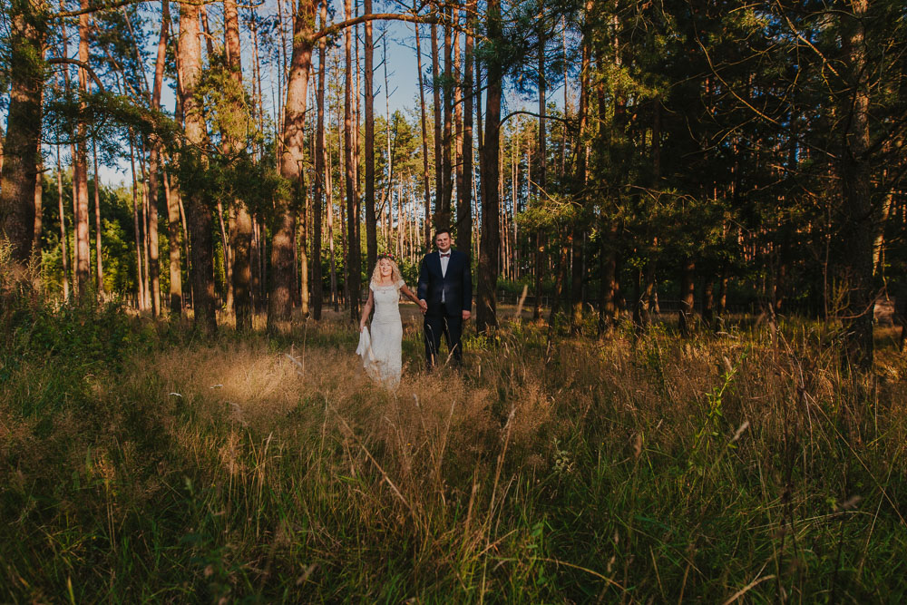 Julita i Konrad – sesja plenerowa - fotograf ślubny Białystok Łomża Podlasie - Kamil Rumiński fotografia ślubna - fotograf ślubny Białystok Łomża