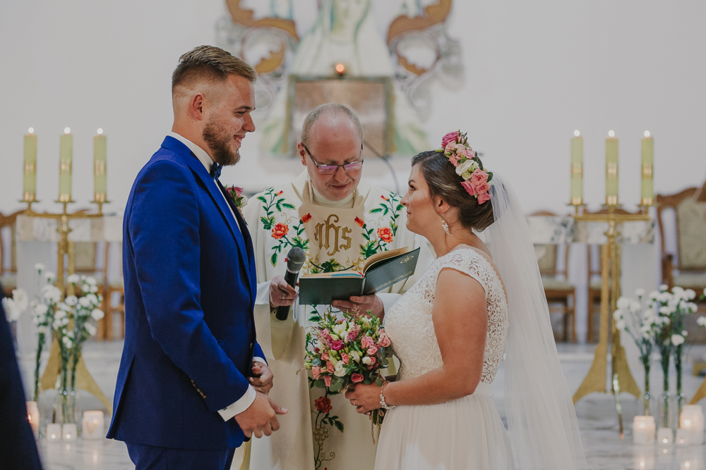 Sylwia i Dawid – reportaż ze ślubu - fotograf ślubny Białystok Łomża Podlasie - Kamil Rumiński fotografia ślubna - fotograf ślubny Białystok Łomża