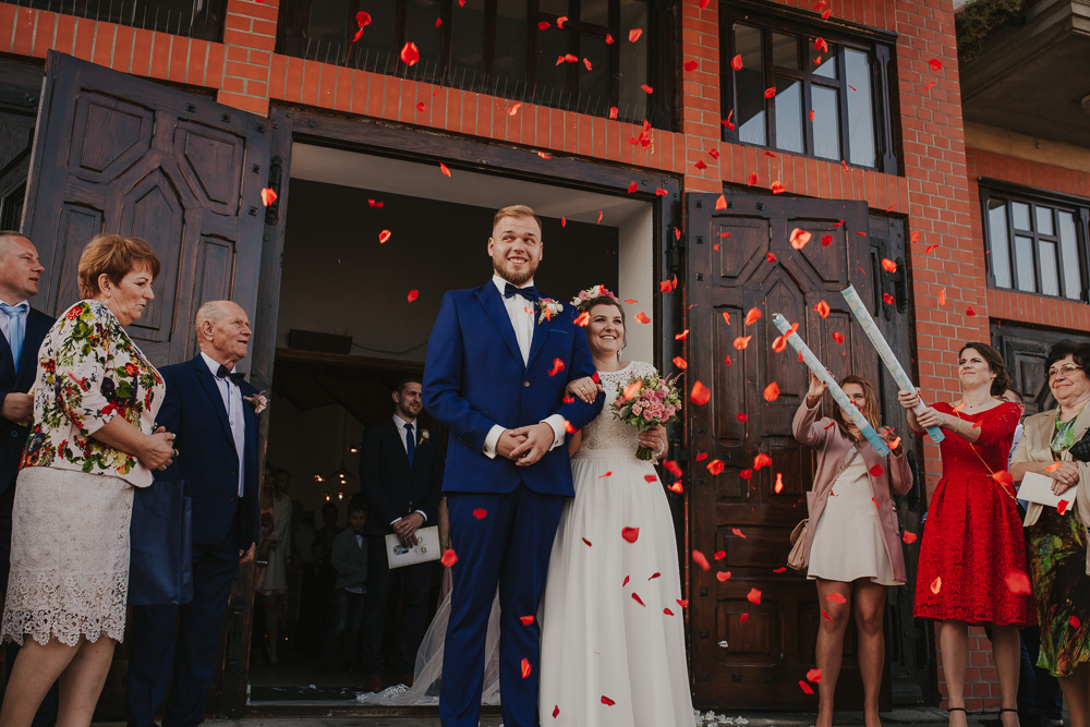 Sylwia i Dawid – reportaż ze ślubu - fotograf ślubny Białystok Łomża Podlasie - Kamil Rumiński fotografia ślubna - fotograf ślubny Białystok Łomża