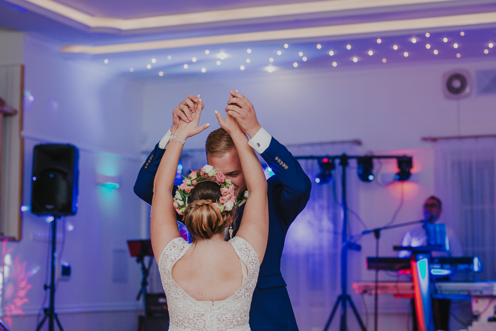 Sylwia i Dawid – reportaż ze ślubu - fotograf ślubny Białystok Łomża Podlasie - Kamil Rumiński fotografia ślubna - fotograf ślubny Białystok Łomża