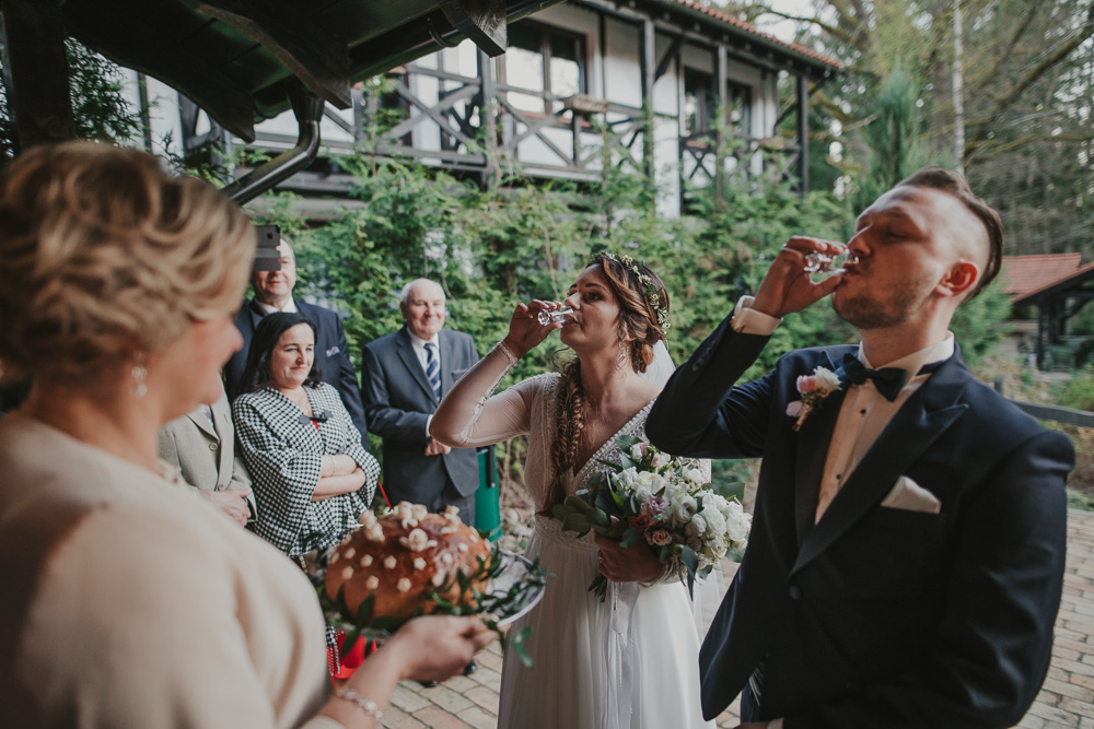 Kasia i Piotr – fotografia ślubna - fotograf ślubny Białystok Łomża Podlasie - Kamil Rumiński fotografia ślubna Pięć Dębów, Supraśl, Pięć Dębów ślub, ślub wesele, zdjęcia Pięć Dębów, Pięć Dębów Supraśl, zabawa weselna Pięć Dębów, wesele Pięć Dębów, fotograf ślubny - fotograf ślubny Białystok Łomża