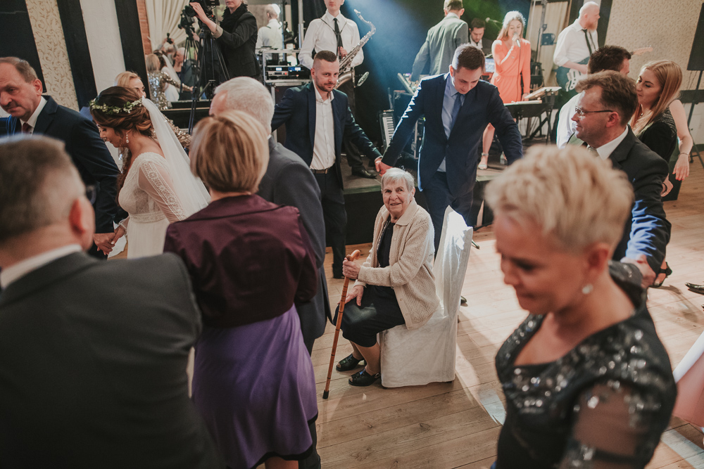 Kasia i Piotr – fotografia ślubna - fotograf ślubny Białystok Łomża Podlasie - Kamil Rumiński fotografia ślubna Pięć Dębów, Supraśl, Pięć Dębów ślub, ślub wesele, zdjęcia Pięć Dębów, Pięć Dębów Supraśl, zabawa weselna Pięć Dębów, wesele Pięć Dębów, fotograf ślubny - fotograf ślubny Białystok Łomża