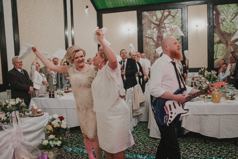 Kasia i Piotr – fotografia ślubna - fotograf ślubny Białystok Łomża Podlasie - Kamil Rumiński fotografia ślubna Pięć Dębów, Supraśl, Pięć Dębów ślub, ślub wesele, zdjęcia Pięć Dębów, Pięć Dębów Supraśl, zabawa weselna Pięć Dębów, wesele Pięć Dębów, fotograf ślubny - fotograf ślubny Białystok Łomża