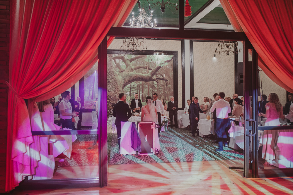 Kasia i Piotr – fotografia ślubna - fotograf ślubny Białystok Łomża Podlasie - Kamil Rumiński fotografia ślubna Pięć Dębów, Supraśl, Pięć Dębów ślub, ślub wesele, zdjęcia Pięć Dębów, Pięć Dębów Supraśl, zabawa weselna Pięć Dębów, wesele Pięć Dębów, fotograf ślubny - fotograf ślubny Białystok Łomża