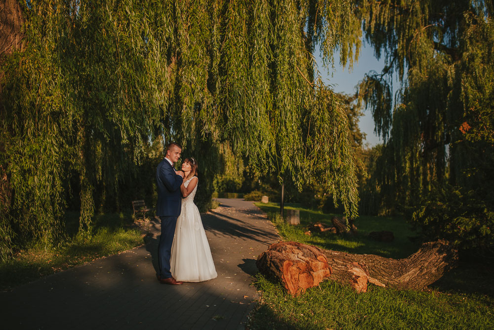 sesja plenerowa, plener ślubny, zdjęcia ślubne w plenerze, fotograf ślub plener, fotograf wesele sesja plenerowa - fotograf ślubny Białystok Łomża