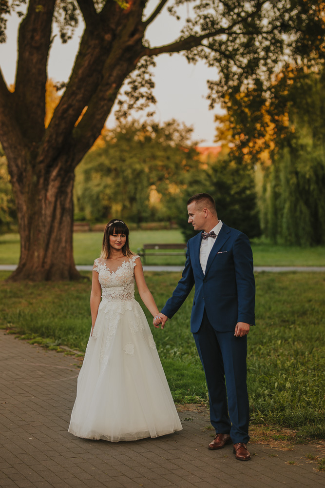 sesja plenerowa, plener ślubny, zdjęcia ślubne w plenerze, fotograf ślub plener, fotograf wesele sesja plenerowa - fotograf ślubny Białystok Łomża