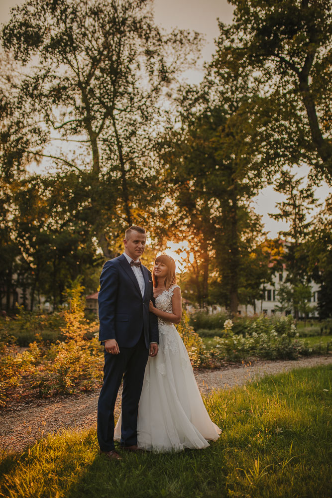 sesja plenerowa, plener ślubny, zdjęcia ślubne w plenerze, fotograf ślub plener, fotograf wesele sesja plenerowa - fotograf ślubny Białystok Łomża