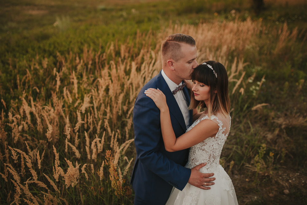 sesja plenerowa, plener ślubny, zdjęcia ślubne w plenerze, fotograf ślub plener, fotograf wesele sesja plenerowa - fotograf ślubny Białystok Łomża