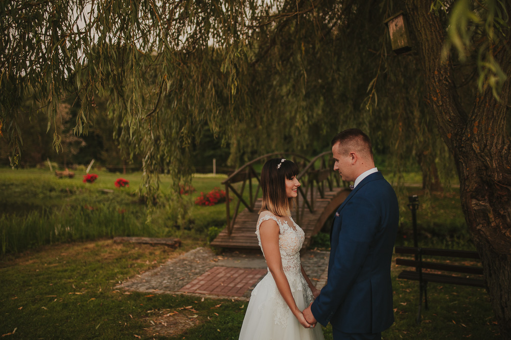 sesja plenerowa, plener ślubny, zdjęcia ślubne w plenerze, fotograf ślub plener, fotograf wesele sesja plenerowa - fotograf ślubny Białystok Łomża