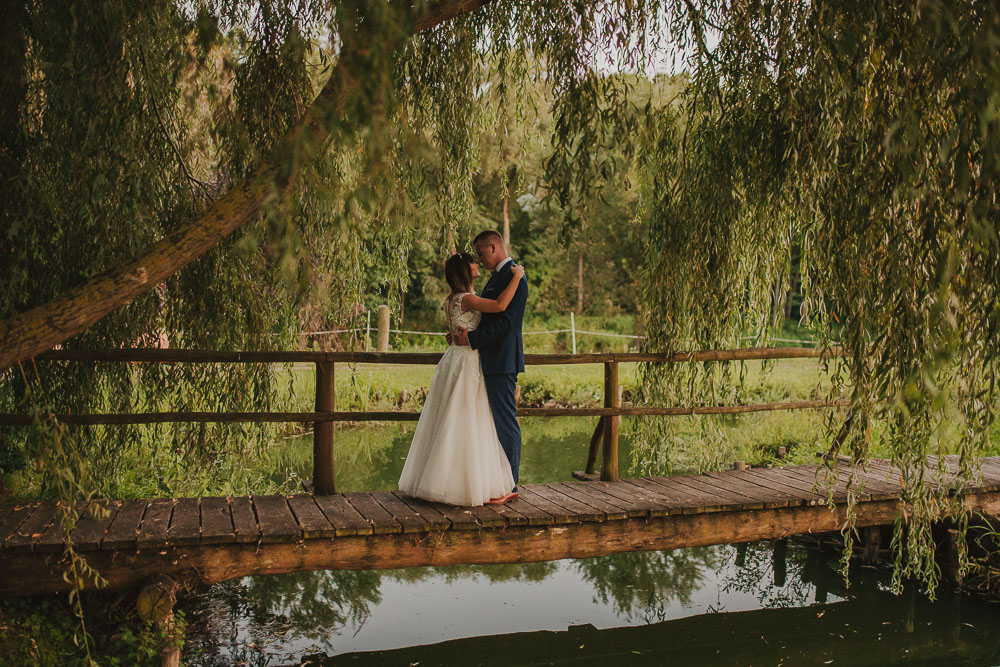 sesja plenerowa, plener ślubny, zdjęcia ślubne w plenerze, fotograf ślub plener, fotograf wesele sesja plenerowa - fotograf ślubny Białystok Łomża