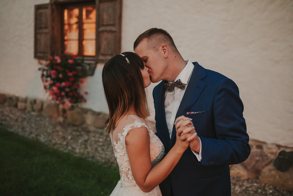 sesja plenerowa, plener ślubny, zdjęcia ślubne w plenerze, fotograf ślub plener, fotograf wesele sesja plenerowa - fotograf ślubny Białystok Łomża