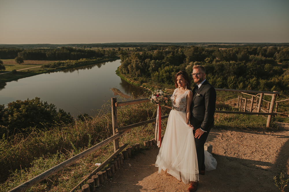 Kasia i Paweł – plener o wschodzie słońca - fotograf ślubny Białystok Łomża Podlasie - Kamil Rumiński fotografia ślubna - fotograf ślubny Białystok Łomża
