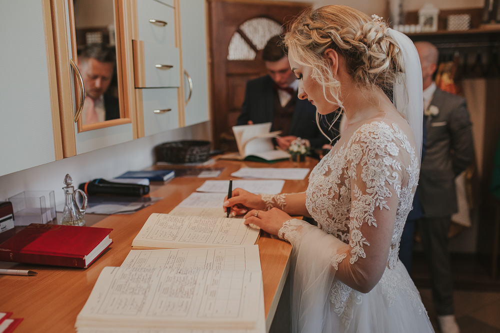 Paulina i Dawid – reportaż ślubny - fotograf ślubny Białystok Łomża Podlasie - Kamil Rumiński fotografia ślubna - fotograf ślubny Białystok Łomża