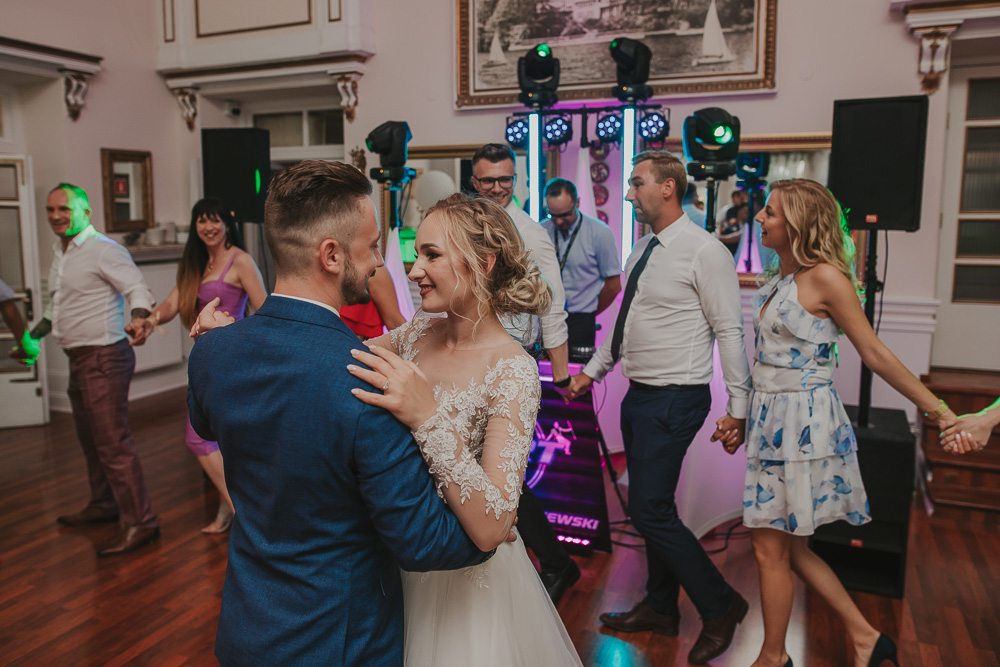 Paulina i Dawid – reportaż ślubny - fotograf ślubny Białystok Łomża Podlasie - Kamil Rumiński fotografia ślubna - fotograf ślubny Białystok Łomża