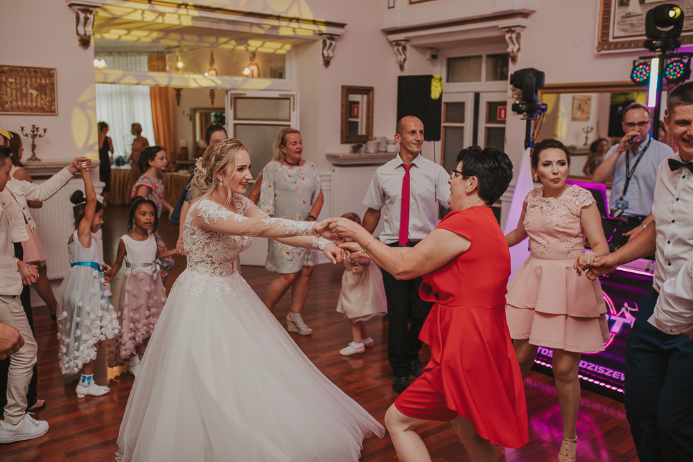 Paulina i Dawid – reportaż ślubny - fotograf ślubny Białystok Łomża Podlasie - Kamil Rumiński fotografia ślubna - fotograf ślubny Białystok Łomża