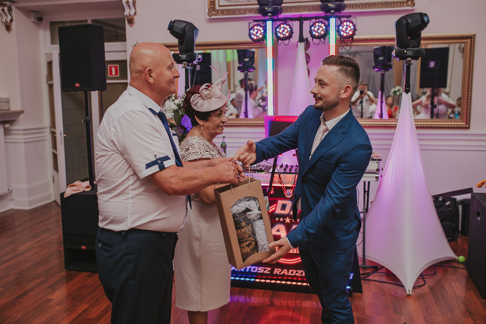 Paulina i Dawid – reportaż ślubny - fotograf ślubny Białystok Łomża Podlasie - Kamil Rumiński fotografia ślubna - fotograf ślubny Białystok Łomża