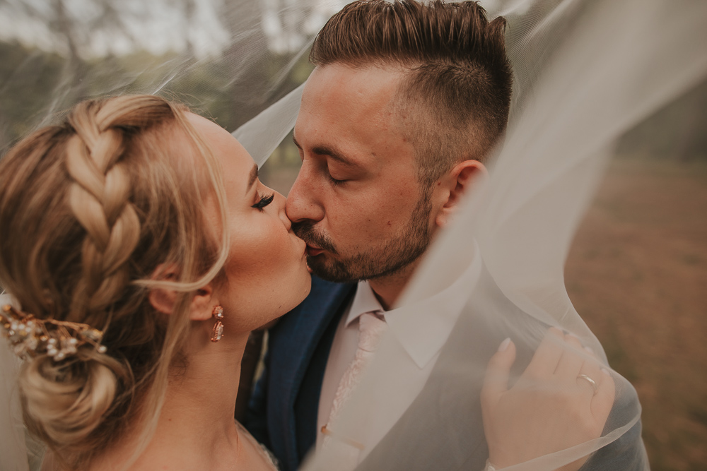 Paulina i Dawid – sesja plenerowa - fotograf ślubny Białystok Łomża Podlasie - Kamil Rumiński fotografia ślubna - fotograf ślubny Białystok Łomża