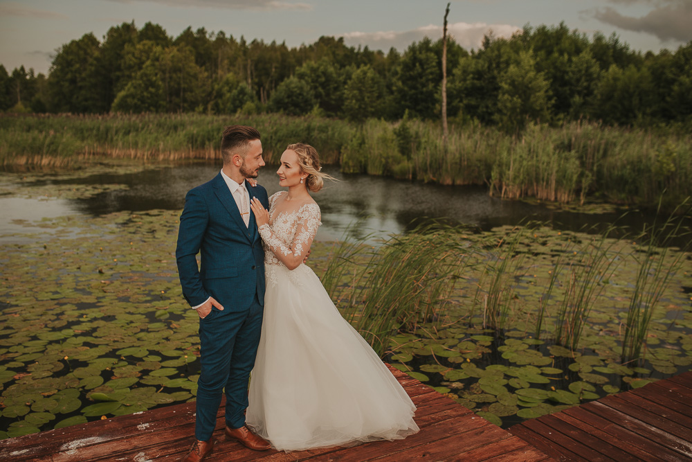 Paulina i Dawid – sesja plenerowa - fotograf ślubny Białystok Łomża Podlasie - Kamil Rumiński fotografia ślubna - fotograf ślubny Białystok Łomża
